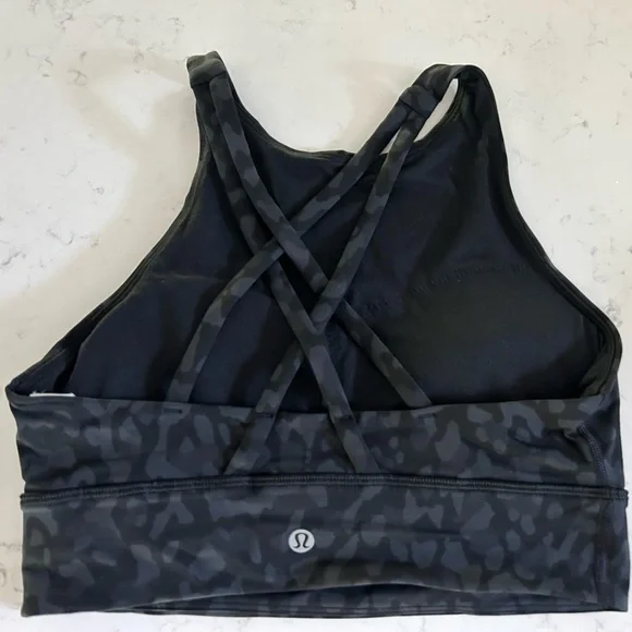 Lululemon Energy Bra High Neck, Size 6 - Picture 4 of 7